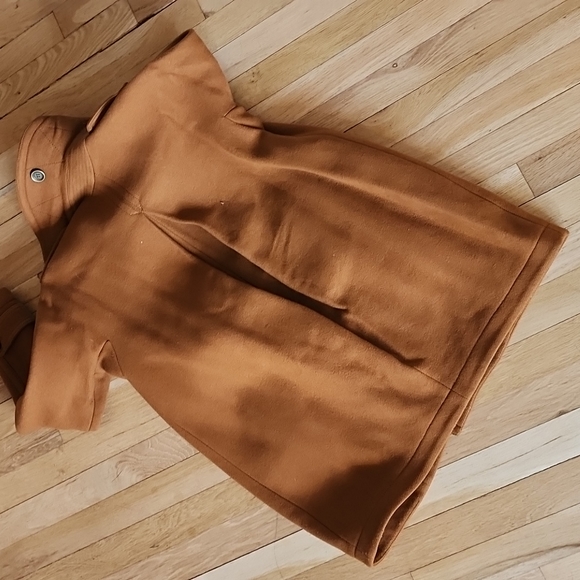 Coat - Picture 16 of 16